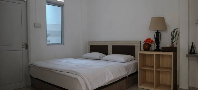红多兹伊斯兰酒店-近丹戎槟榔市中心(RedDoorz Syariah Near Tanjung Pinang City Center)图片