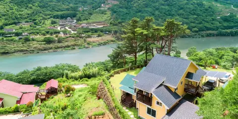 Gurye Seomjingang View Pension