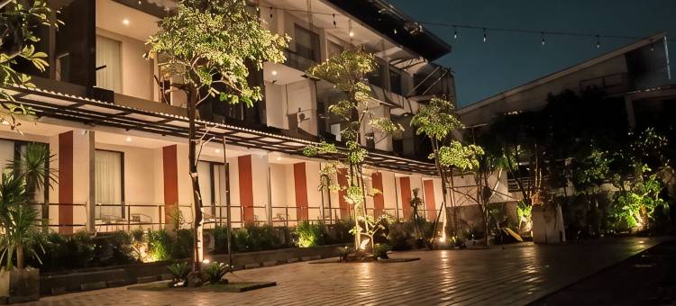 尼奥珍巴卡山酒店(Neo Cempaka Hill Hotel)图片