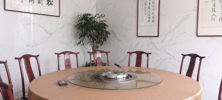 云漫居云漫民宿(中心路2号分店)图片
