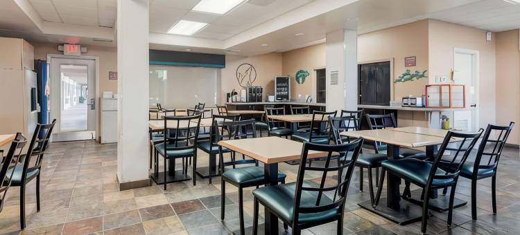 绿松石科特斯梅萨维德套房酒店(Turquoise Inn and Suites Cortez Near Mesa Verde)图片