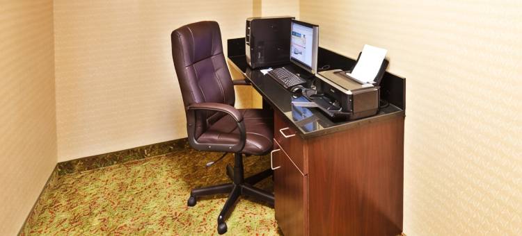 智选假日套房酒店派瑞(Holiday Inn Express & Suites PERRY by IHG)图片