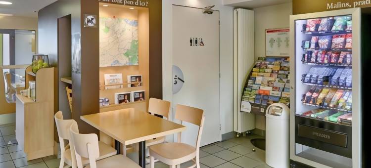 克莱蒙特费朗布雷泽机场民宿酒店(B&B Hotel Clermont-Ferrand le Brézet Aéroport)图片