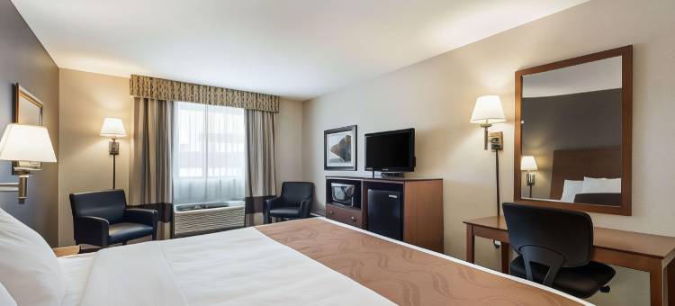 品质酒店及套房纽贝里(Quality Inn & Suites Newberry)图片