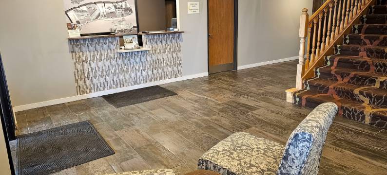 印第安纳克罗弗戴尔温德姆速 8 酒店(Super 8 by Wyndham Cloverdale IN)图片