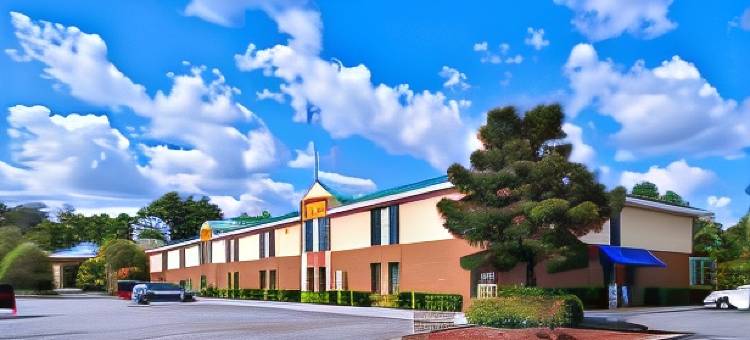 伊克诺旅馆(Econo Lodge Darien)图片