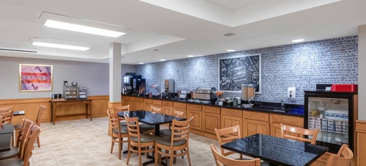 杰克逊美吟温德姆酒店(AmericInn by Wyndham Jackson)图片