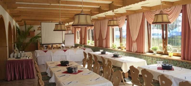 科勒胡特 - 富森博酒店及餐厅(Hotel Und Restaurant Köhlerhütte - Fürstenbrunn)图片