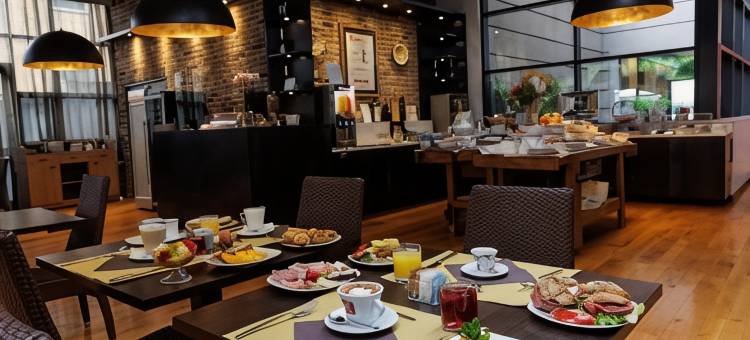法尔科乡村贝斯特韦斯特酒店(Best Western Falck Village Hotel)图片