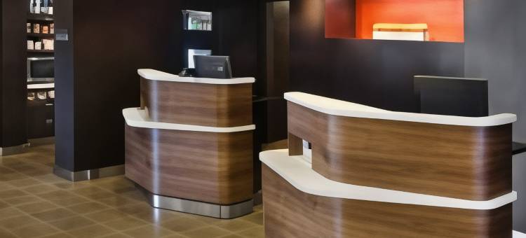 哈特福德温莎机场万豪万怡酒店(Courtyard Hartford/Windsor Airport)图片