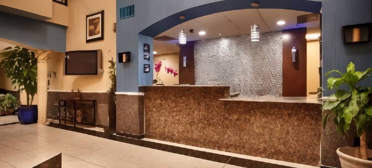 卡廷马贝斯特韦斯特优质套房酒店(Best Western Plus Cutting Horse Inn  Suites)图片