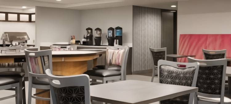 威廉斯堡Homewood套房酒店(Homewood Suites by Hilton Williamsburg)图片