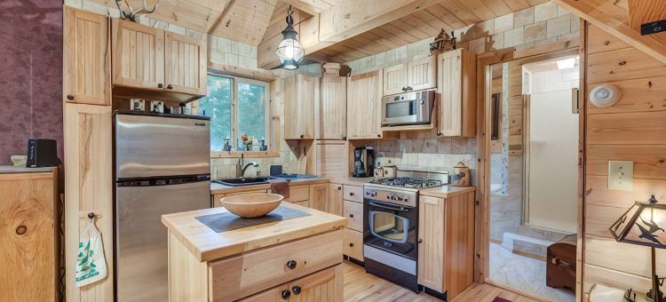 巴纳姆小屋，带有Soo Line越野车道的30英亩土地！(Barnum Cabin on 30 Acres w/ Soo Line Trail Access!)图片