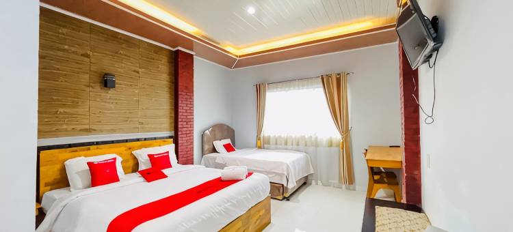 RedDoorz @ Hotel Dieng Berastagi图片