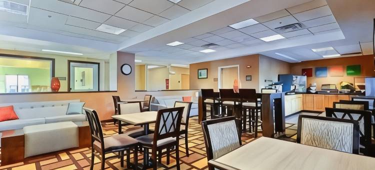 印第安纳波利斯东舒适酒店(Comfort Inn East)图片