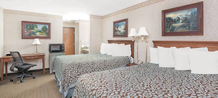 布琳克利戴斯套房酒店(Days Inn & Suites by Wyndham Brinkley)图片