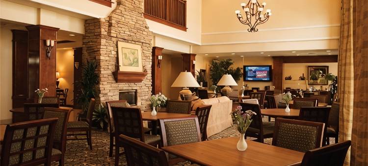 Staybridge Suites 奥马哈80和道奇 by IHG(Staybridge Suites OMAHA 80TH AND DODGE by IHG)图片
