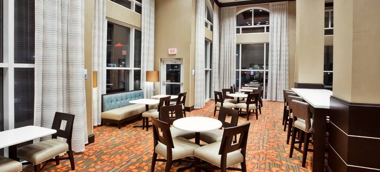 Holiday Inn Express 奥古斯塔北 by IHG(Holiday Inn Express Augusta North - GA by IHG)图片