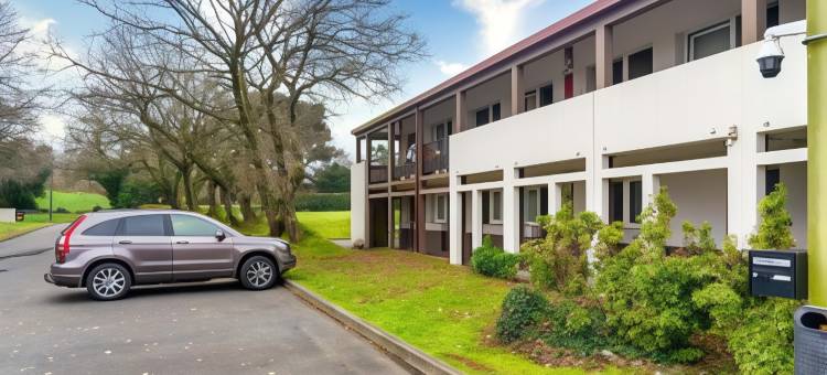 布雷斯特克加赫德克机场 B&B 酒店(B&B Hotel Brest Kergaradec Aéroport Gouesnou)图片