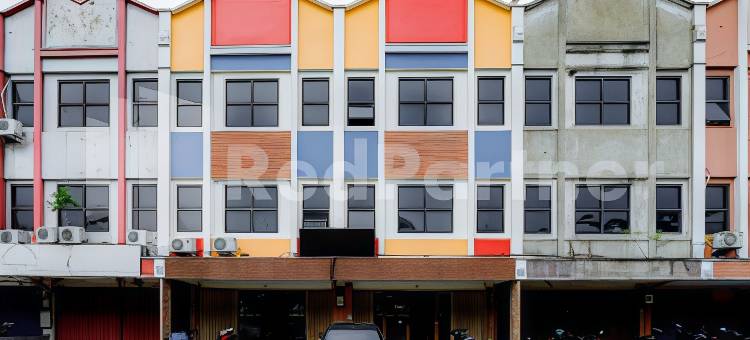 Hotel Capital Cikokol RedPartner图片