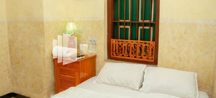 Flamboyan Asri Syariah Mitra RedDoorz Near Kampung Inggris Pare图片