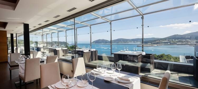 拉斯塞雷纳斯康塔布里科海水浴酒店(Hotel Thalasso Cantabrico Las Sirenas 4 Superior)图片