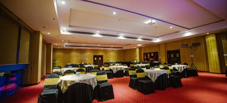 波帕尔希鲁斯精品酒店(Citrus Prime Hotel & Resorts Bhopal)图片