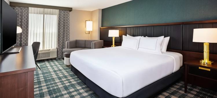 兰辛希尔顿逸林酒店(DoubleTree by Hilton Lansing)图片