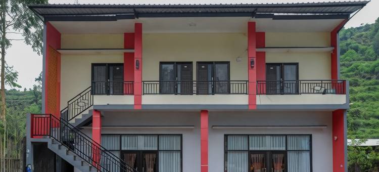 红多兹酒店@格邦迪恩高原地区(RedDoorz @ Gerbang Dieng Plateau Area)图片