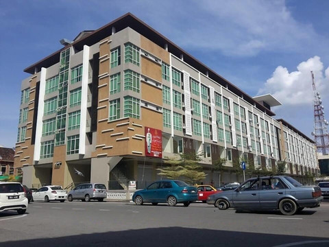 哥打巴鲁塞博公寓酒店