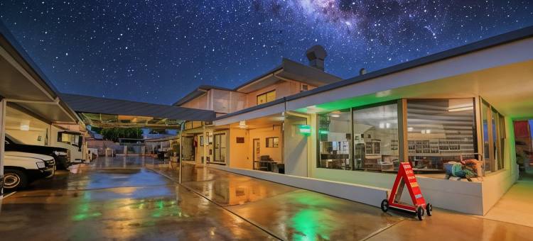 比洛埃拉中心汽车旅馆和格雷维利亚牛排馆和酒吧(Biloela Centre Motel & Grevillea Steakhouse & Bar)图片