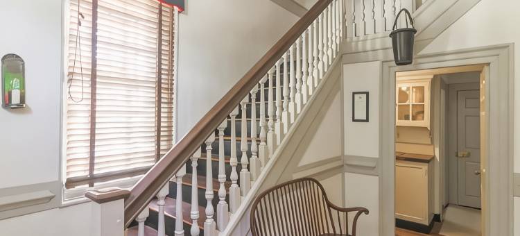 克罗尼尔威廉斯堡酒店(Colonial Houses, an Official Colonial Williamsburg Hotel)图片