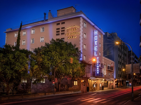 皮里尼奥酒店费格拉斯由皮埃尔和假日