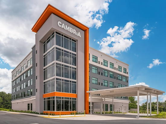 坦帕布兰登坎布里亚酒店