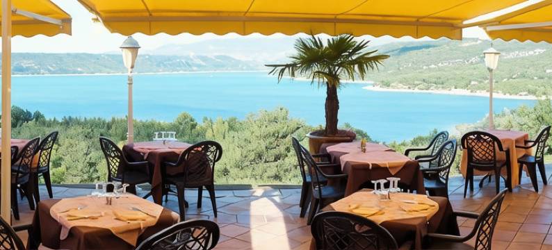 莱斯凯瓦雷餐厅酒店(Hotel les Cavalets)图片