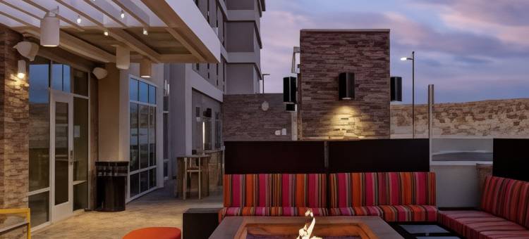 加利福尼亚州巴斯托希尔顿惠庭套房酒店(Home2 Suites by Hilton Barstow)图片