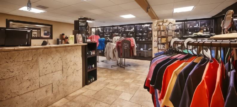 拉顿贝斯特韦斯特优质酒店(Best Western Plus Raton Hotel)图片