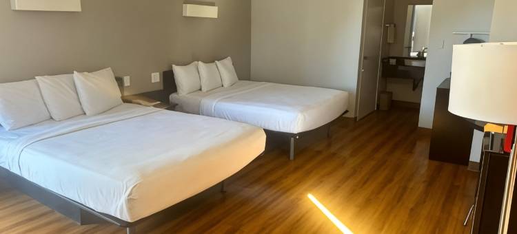 本图拉6号汽车旅馆(Motel 6 Ventura, CA - South)图片