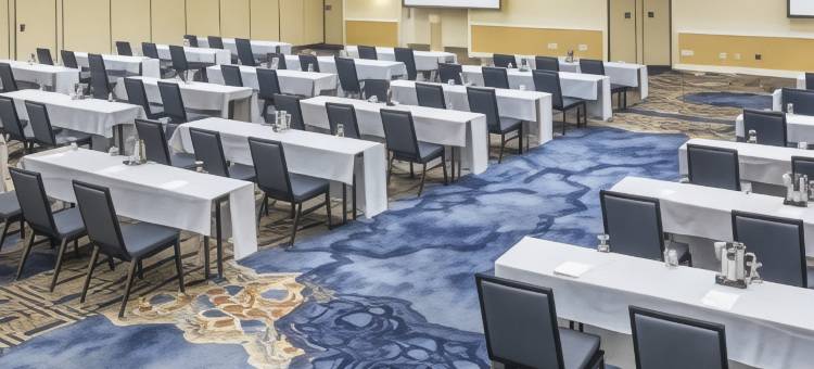 波士顿安多弗希尔顿逸林酒店(DoubleTree by Hilton Boston - Andover)图片