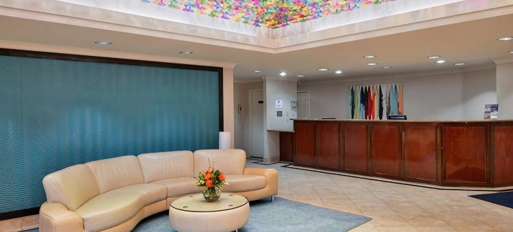 梅萨圣地亚哥贝斯特韦斯特优质酒店(Best Western Plus la Mesa San Diego)图片