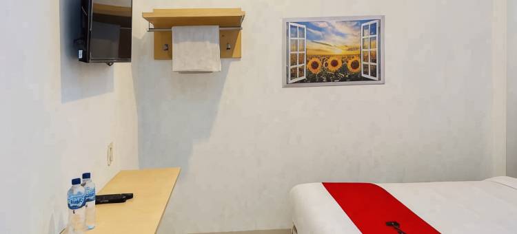 RedDoorz at Damai Guest House Kabanjahe图片