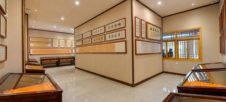 铜鼓时雨山庄图片