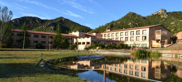 菲格罗拉餐厅酒店(La Figuerola Hotel & Restaurant)图片