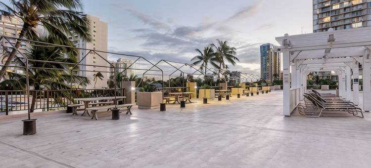 威基基高层已翻新公寓(Remodeled High Floor Waikiki Studio)图片