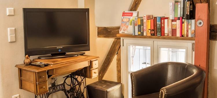 Living in a historical ambience in the center of Weißenburg for 4+2 persons图片
