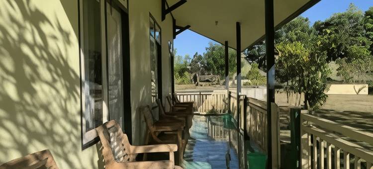 ecommerceloka的Lembah Rinjani别墅和伊斯兰餐厅(Lembah Rinjani Villa & Resto Syariah by Ecommerceloka)图片
