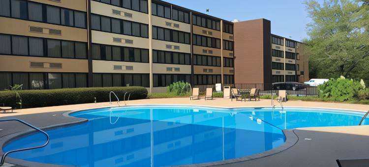 夏洛特机场丽笙酒店(Radisson Hotel Charlotte Airport)图片