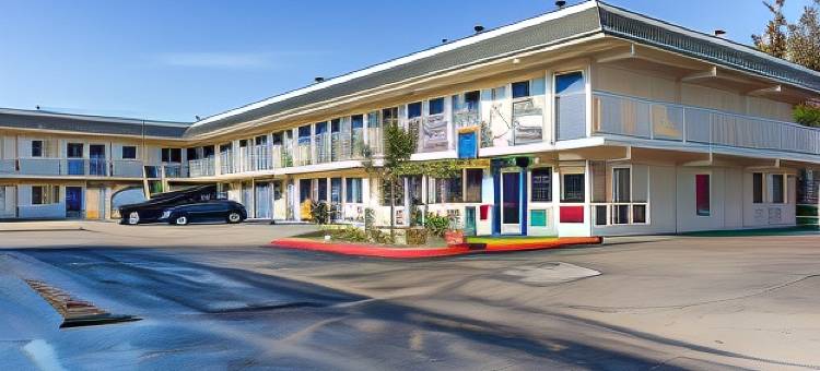 Motel 6 海沃德，加利福尼亚州 - 东湾(Motel 6 Hayward, CA - East Bay)图片