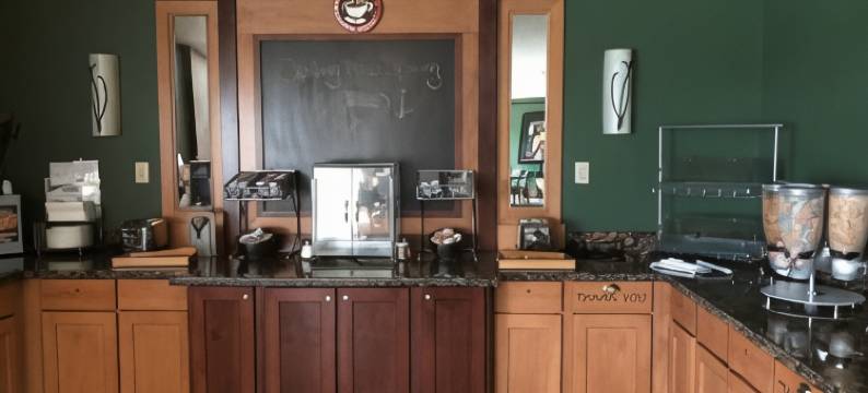 普林斯顿美吟温德姆酒店(AmericInn by Wyndham Princeton IL)图片