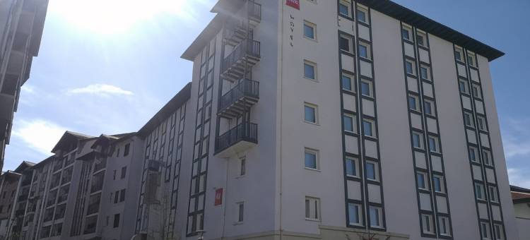 宜必思西布勒圣让德吕兹酒店(Ibis Ciboure Saint-Jean-De-Luz)图片